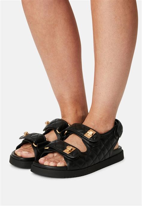 dune lockstockk sandals